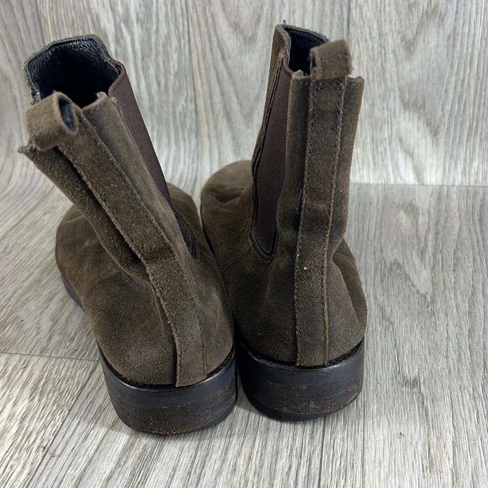 Thursday Boot Co. Duchess Boots (Chelsea Boots) - Picture 3 of 10